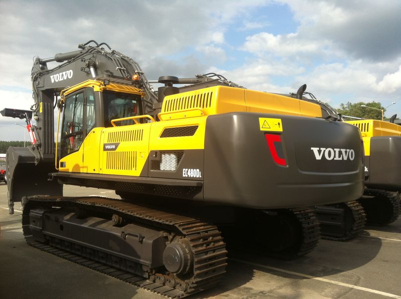 Экскаватор volvo характеристики. Volvo ec480dl. Экскаватор Volvo ec480. Экскаватор Вольво 480. Гусеничный экскаватор Volvo ec480d.